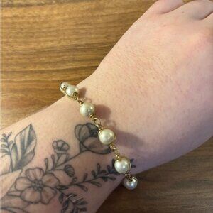 Vintage Sarah Coventry Gold Pearl Bracelet